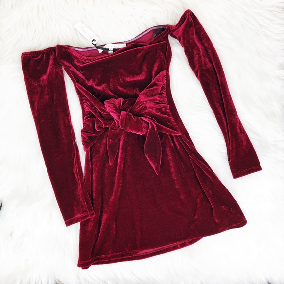 Lovers + Friends Lucia Burgundy Velvet Dress NEW - Picture 3 of 8